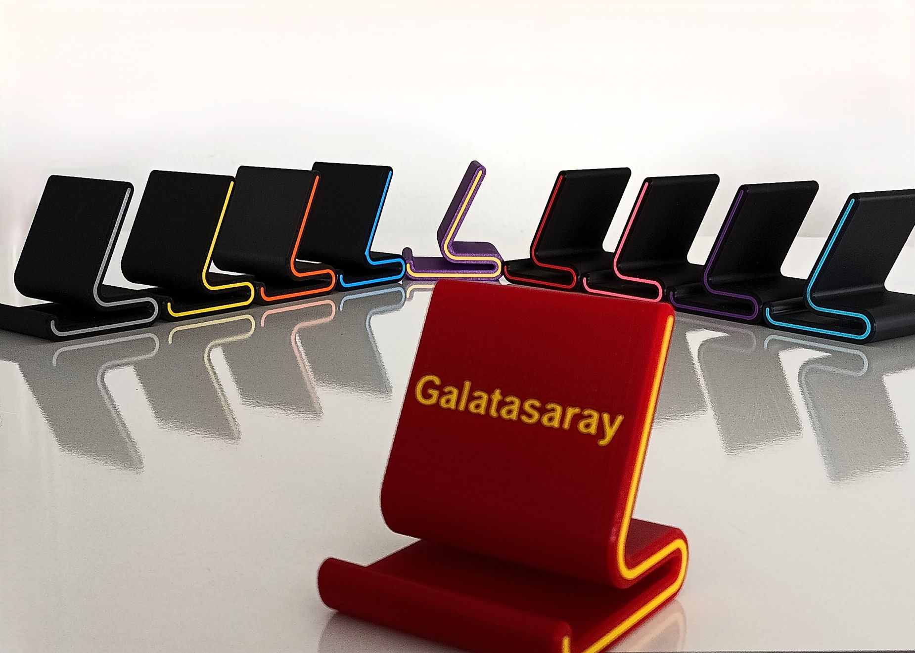 Dys Tasarım Telefon Tutucu Standı